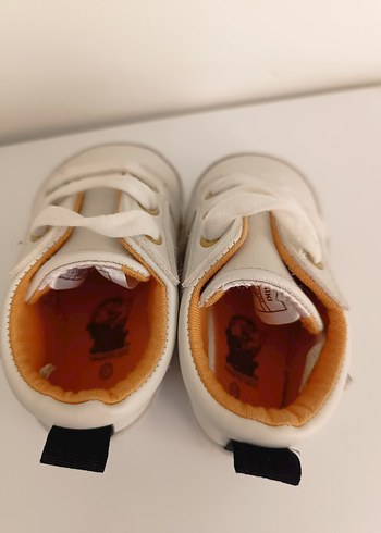 17 Beden beyaz Renk Beyaz Bağcıklı Erkek Bebek İlk Adım Ayakkabısı