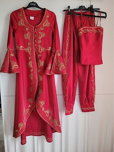 38 Beden kırmızı Renk Bindallı kaftan