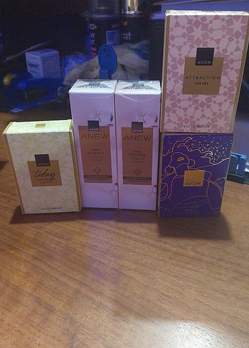 Avon Kadın Parfüm Seti