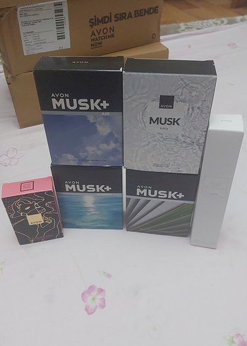 Avon Musk+ Erkek Parfümü Beyaz
