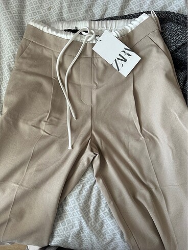 Zara pantolkn