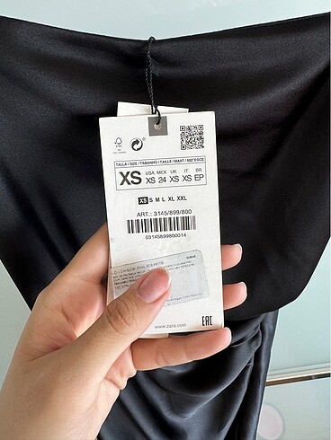xs Beden siyah Renk Zara saten elbise