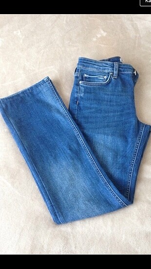 Zara Jeans
