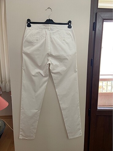 38 Beden beyaz Renk Esprit Chino Beyaz Pantolon