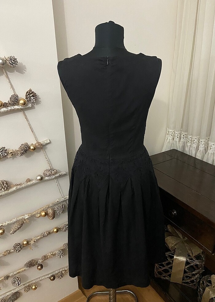 Topshop Fistolu Siyah Elbise - Görsel 2