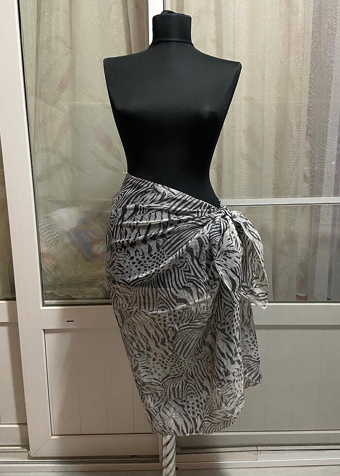 Harika Desenli Pareo - Görsel 5