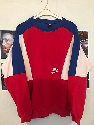 Nike sweatshirt