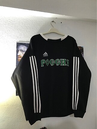 Adidas sweatshirt