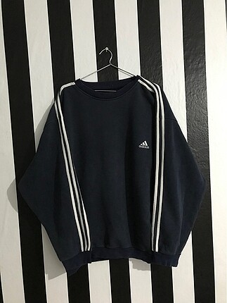 Adidas 3 çizgi sweatshirt