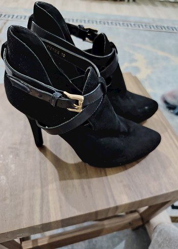 Love Moschino Orijinal Suet Kalp Topuklu Bootie Bot
