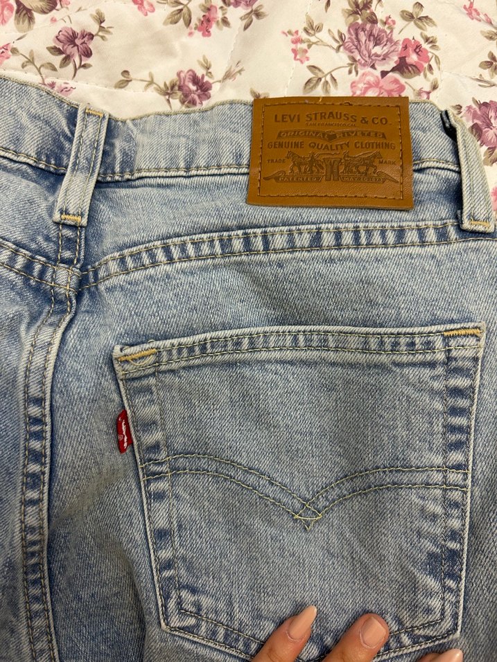 Levis Kadın Düz Kesim Denim Pantolon — görsel 2/5