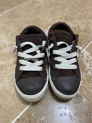 Converse çok iyi durumda