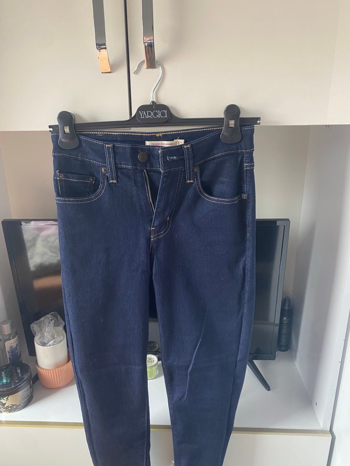 Levi's Koyu Mavi Denim Jean — görsel 4/7