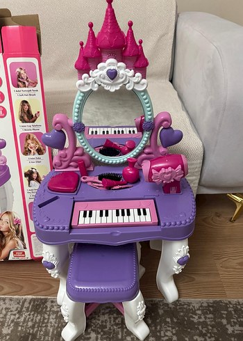 Piyanolu Makyaj Masası - Görsel 6