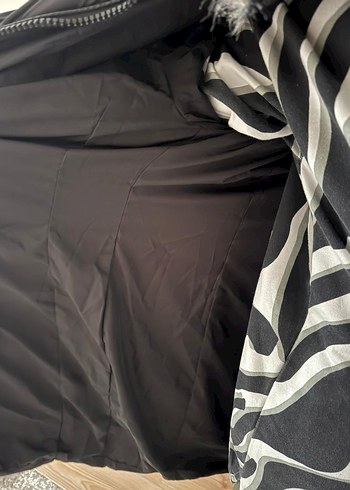 Siyah Kürklü Kadın Kışlık  Mont - Görsel 5