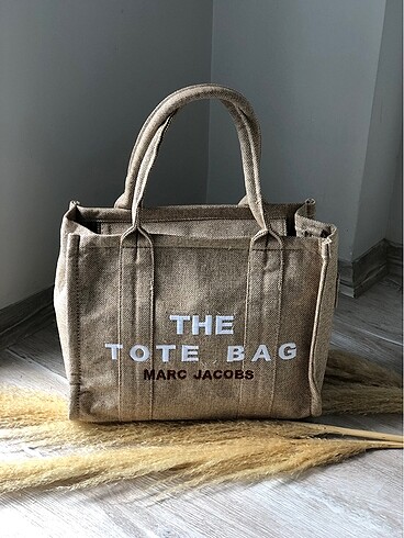 THE TOTE BAG MARC JACOBS