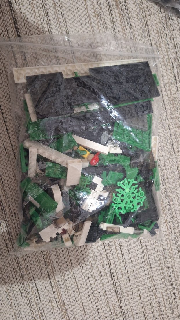 Yeşil Renkli Oyuncak Otobüs ve durak seti - Görsel 3