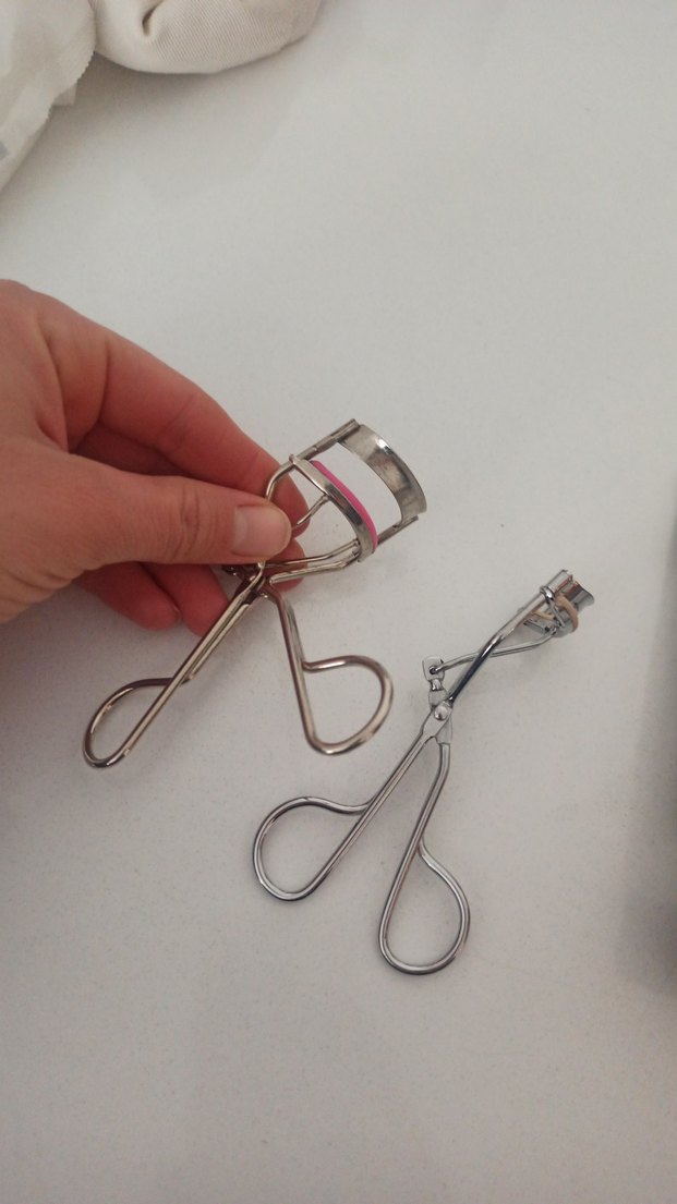 Bej ve Gri Kirpik Kıvırıcı - Görsel 3