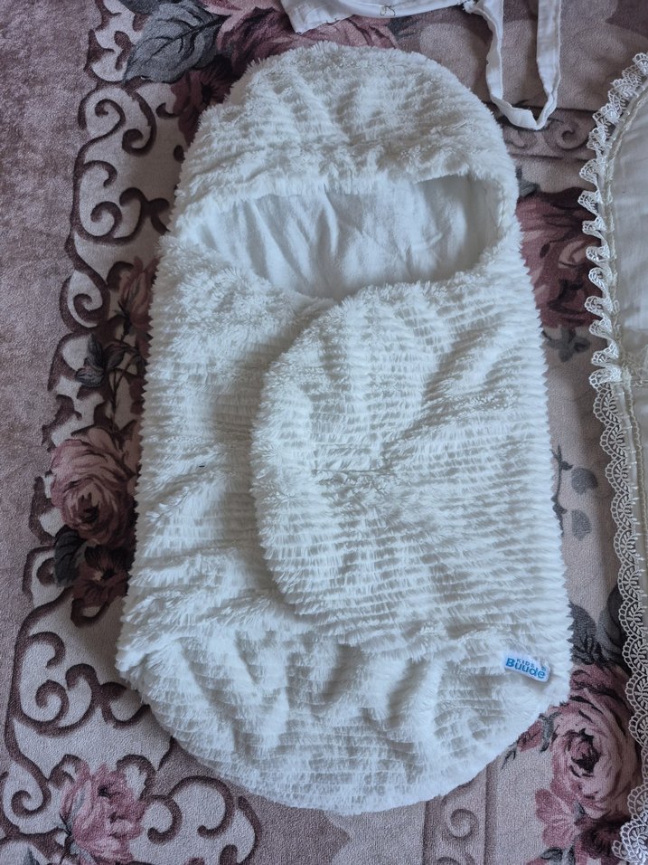 Beyaz Nakışlı Keten Bebek Uyku Seti - Görsel 5