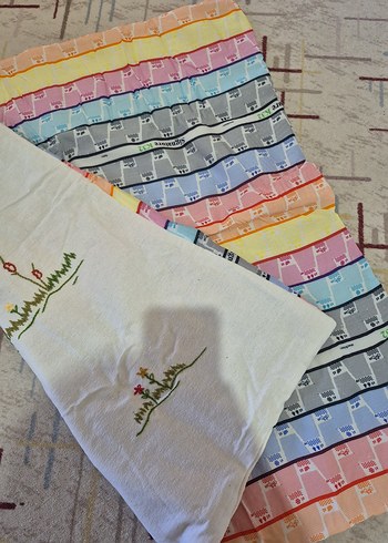 Nakışlı Beyaz Çocuk Battaniye - Görsel 3