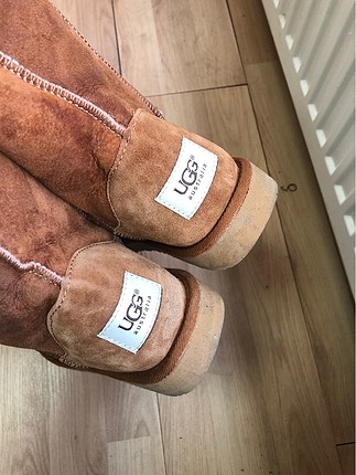 39 Beden kahverengi Renk Orjinal Ugg