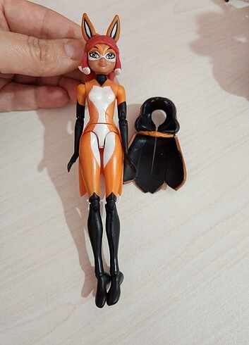 Miraculous rena rouge