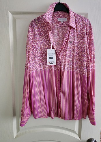 Pembe Bağlama Desenli V Yaka Kadın Gömlek - Görsel 2