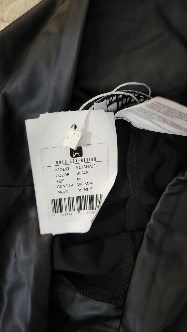 Parlak Siyah Deri Dar Kesim Kadın Tayt - Görsel 3