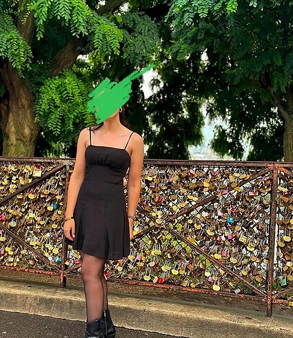 Stradivarius Stradivarius kısa siyah elbise