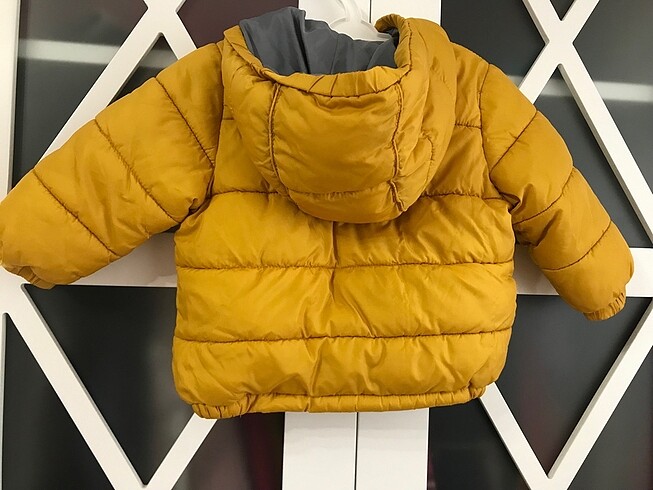 6-9 Ay Beden sarı Renk Erkek bebek Zara mont
