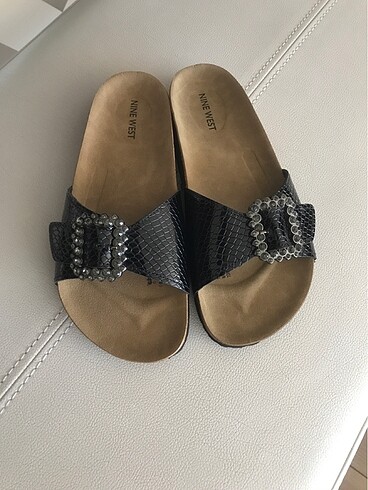 Nine west terlik