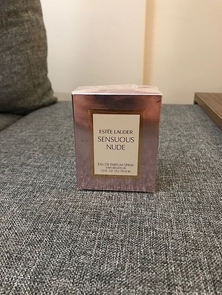 Estee Lauder Sensious Nude