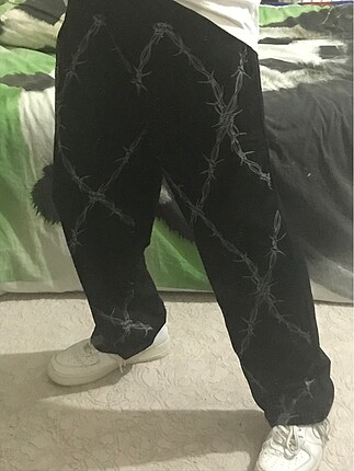 Siyah Vintage Diken Desenli Sweatpant