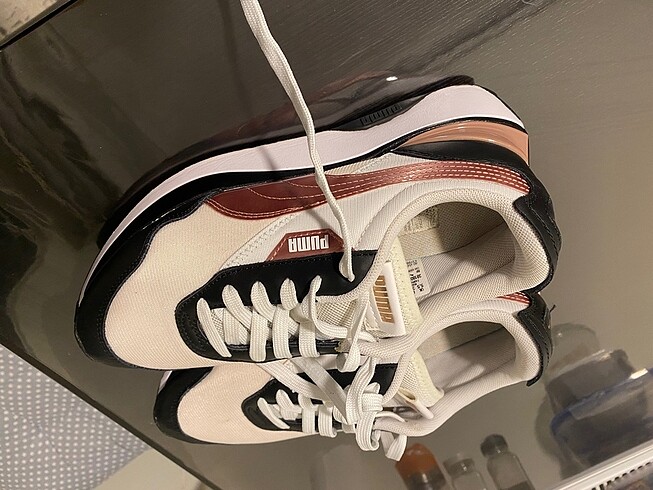 Puma kadın spor ayakkabı
