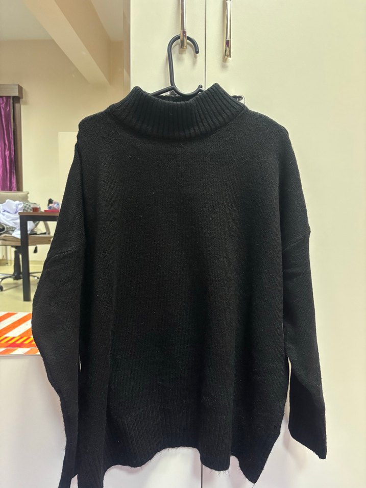 Siyah Oversize Triko Kazak — görsel 2/3