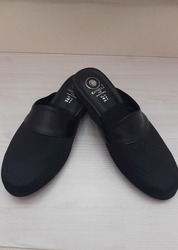 Diğer Siyah Minimal Slip On Terlik