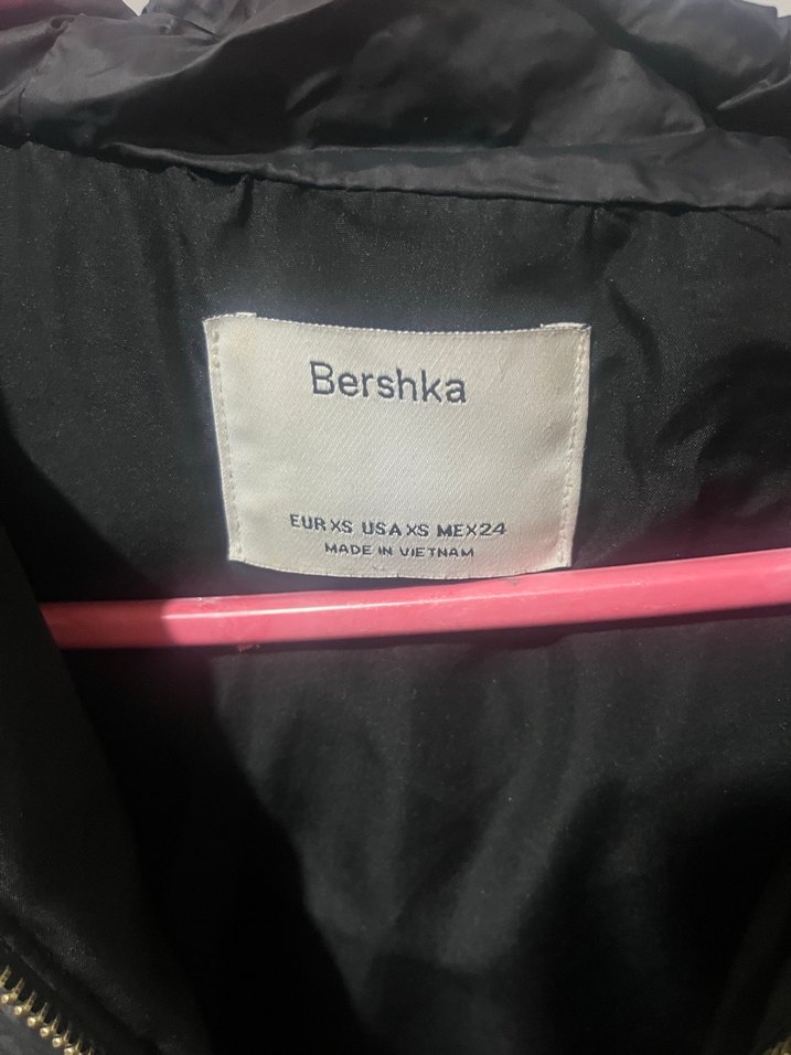 Siyah Fermuarlı Kadın Kışlık Mont - Görsel 2