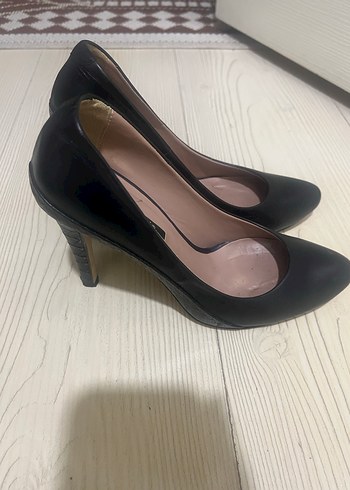 Siyah Kadın Stiletto - Görsel 2