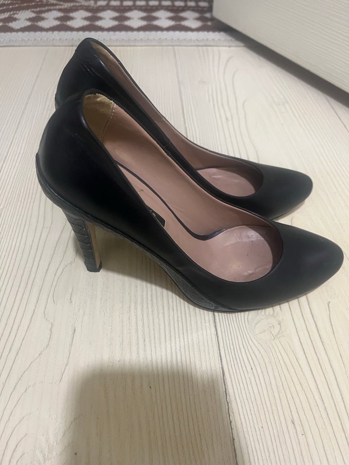 Siyah Kadın Stiletto - Görsel 2
