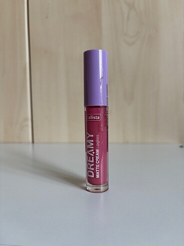 Mat lipgloss