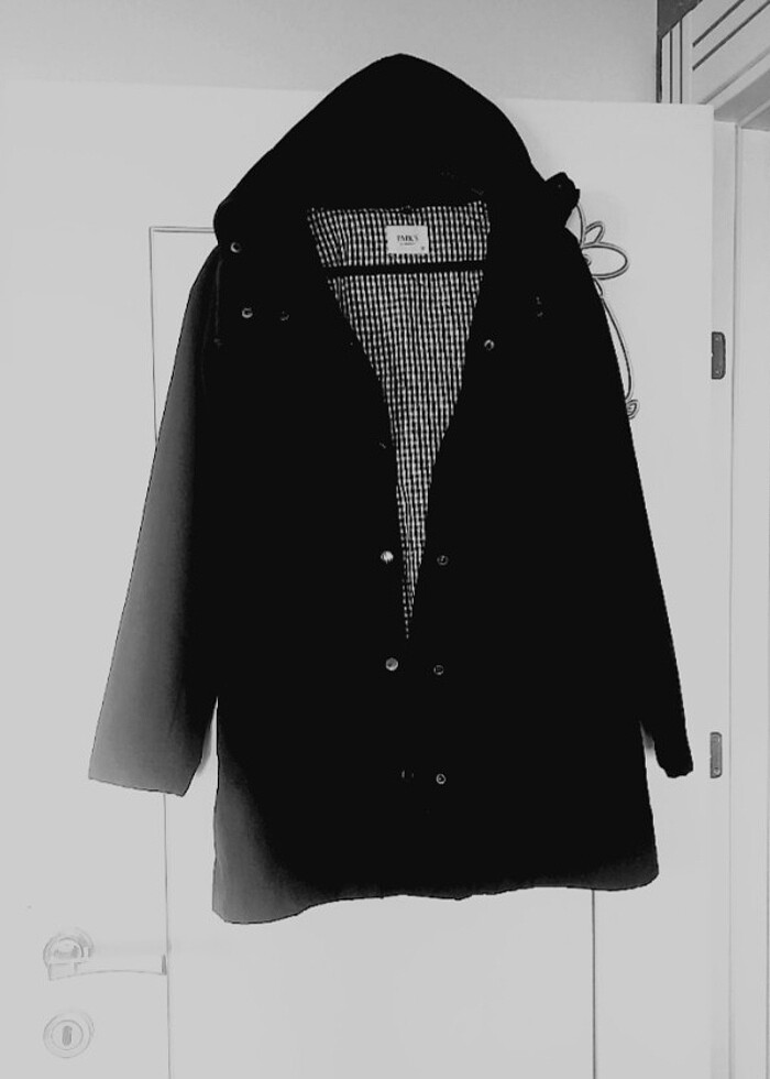 Siyah parka mont - Görsel 2