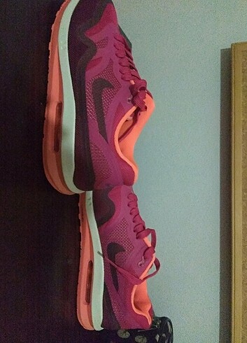 Nike spor