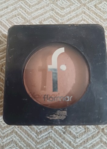 Flormar Koyu Bej Allık