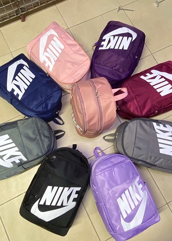 Nike Canta Sehir Stiline Siklik Ve Rahatlik