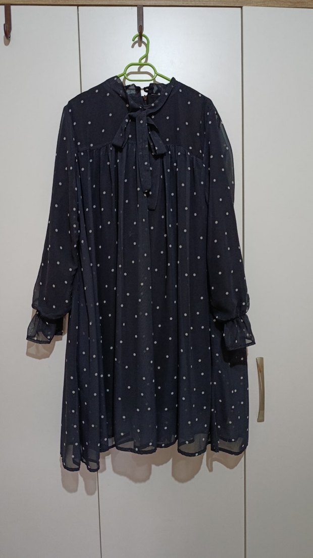 Uzun Kollu Siyah Puantiyeli tunik - Görsel 2