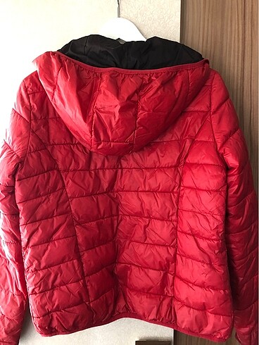 m Beden kırmızı Renk Pull&Bear 4 mevsimlik mont