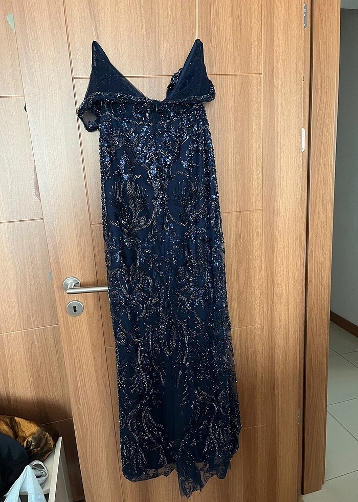 Lacivert taşlı abiye elbise - Görsel 4