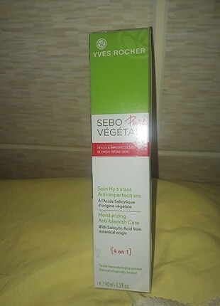 Yves Rocher Akne ve Siyah Noktaları Azaltan Krem
