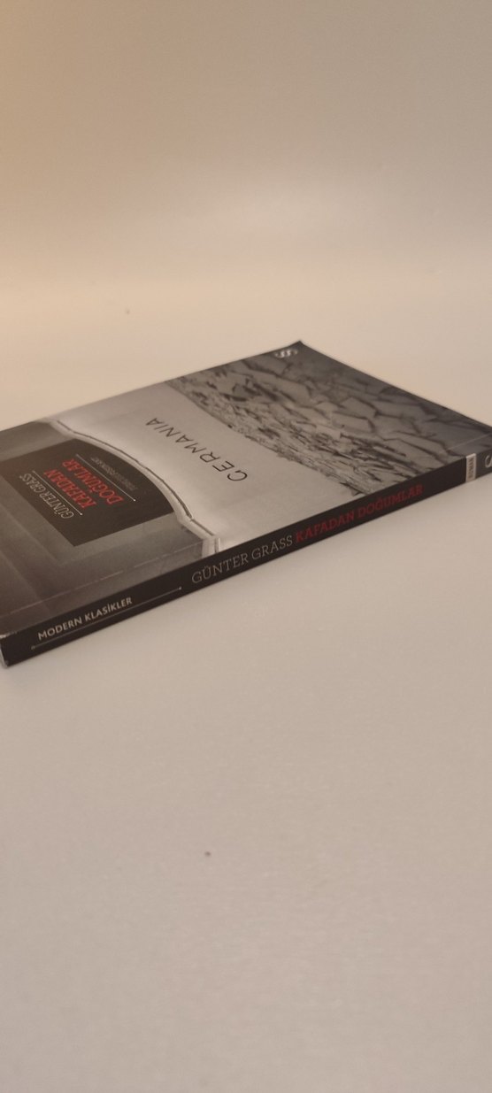 Günter Grass - Kafadan Doğumlar Germania - Görsel 3
