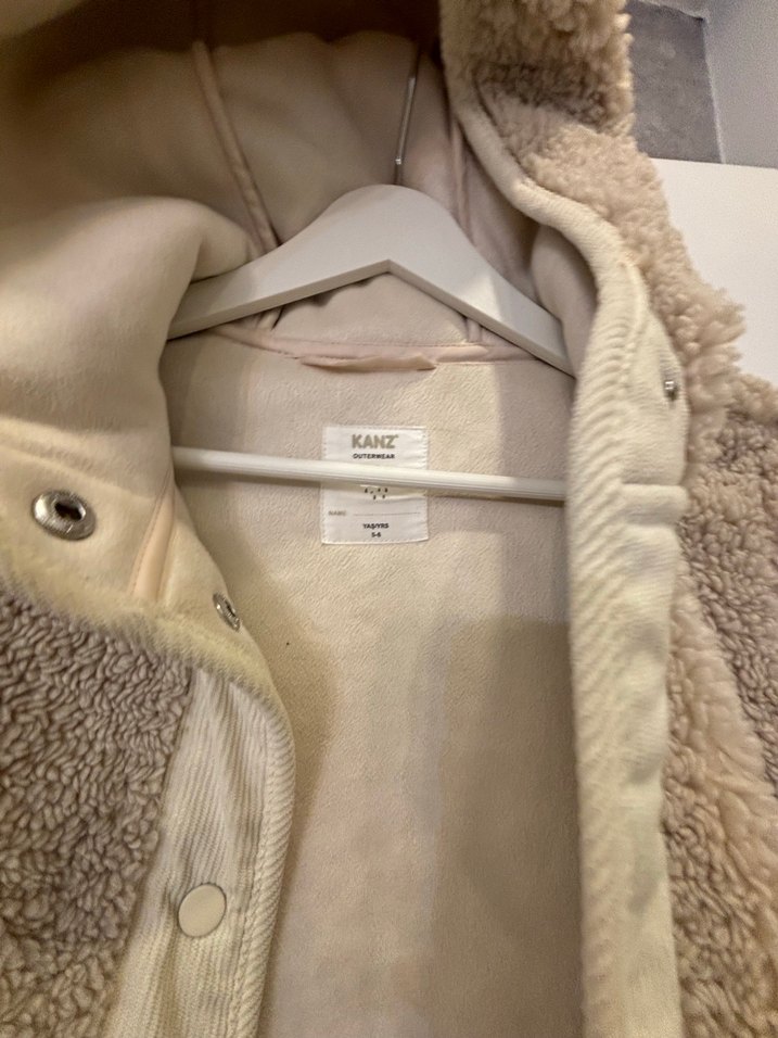 Kanz Bej kapüşonlu  çocuk peluş mont - Görsel 2